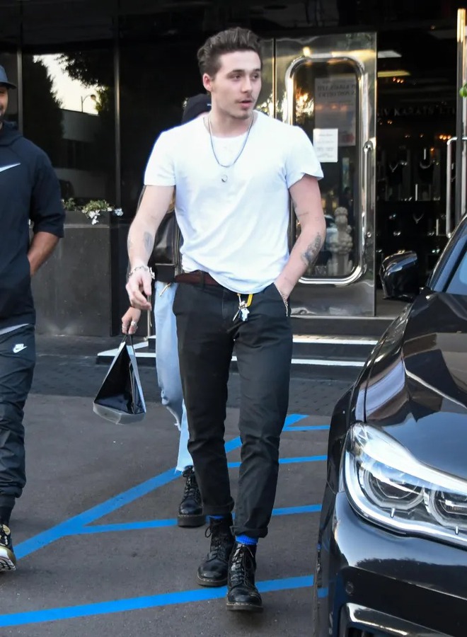 Brooklyn Beckham - Nghịch tử "bất hiếu, bất tài" số 1 showbiz- Ảnh 7.