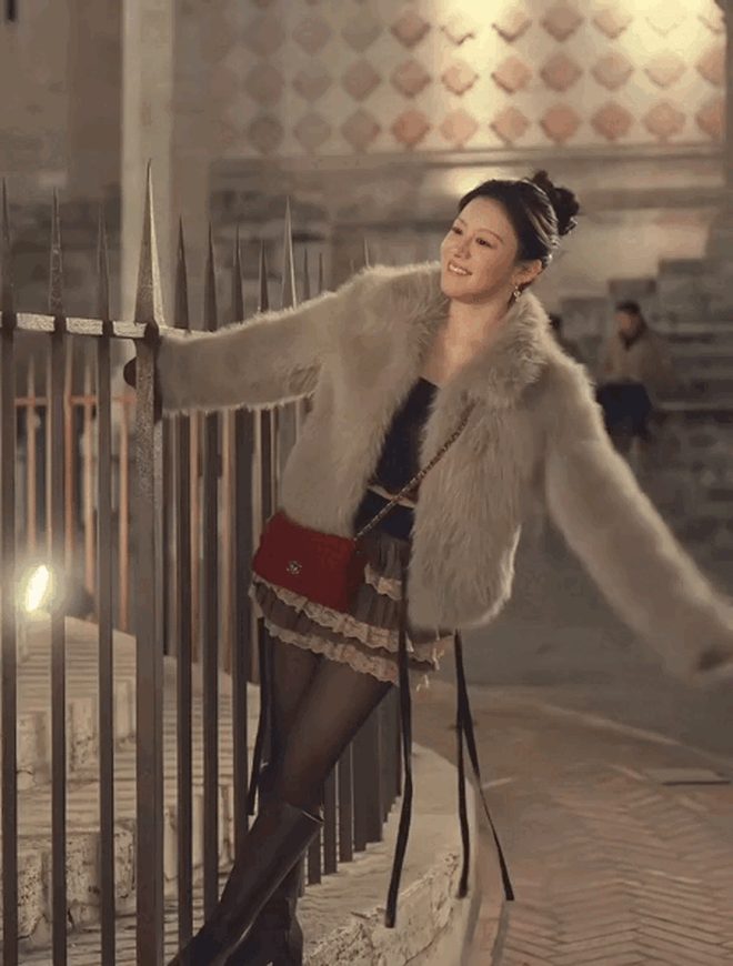 Siêu sao khiến cả châu Á bùng nổ: Khuôn mặt sáng bừng, mặc đẹp đến nỗi mỗi khung hình đều là 1 bức họa- Ảnh 6.