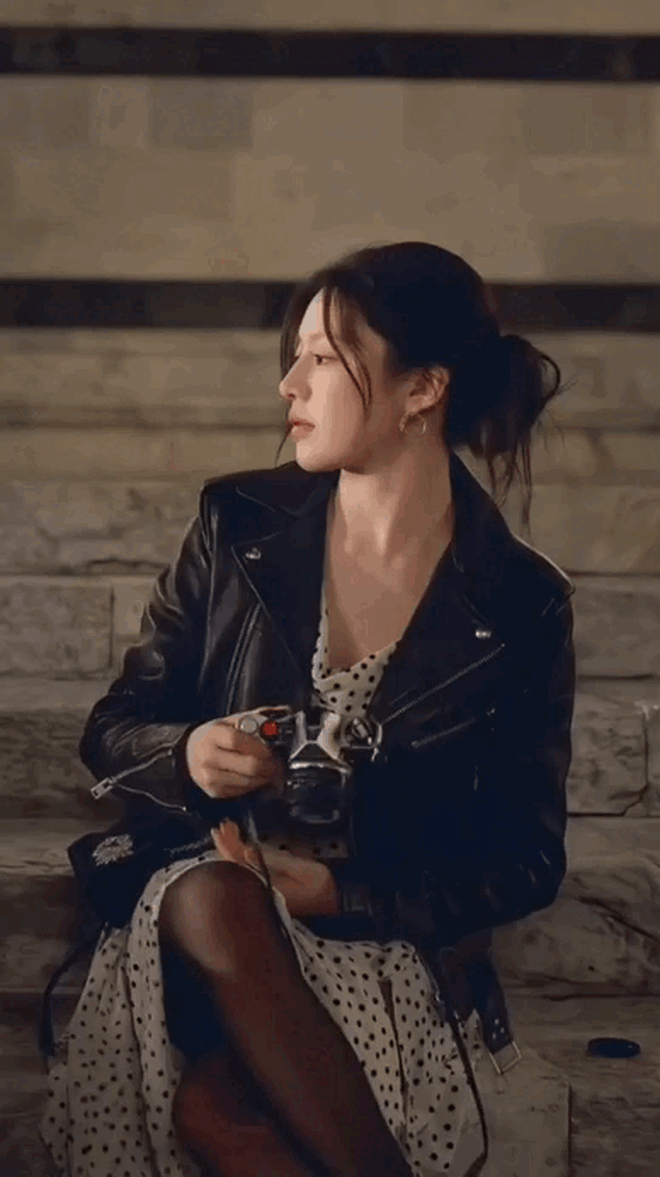 Siêu sao khiến cả châu Á bùng nổ: Khuôn mặt sáng bừng, mặc đẹp đến nỗi mỗi khung hình đều là 1 bức họa- Ảnh 7.