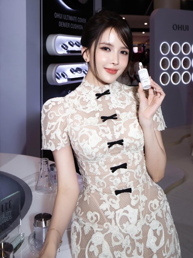 Visual gây sốt của Thiều Bảo Trâm khiến dân tình gọi tên một người đẹp khác- Ảnh 12.