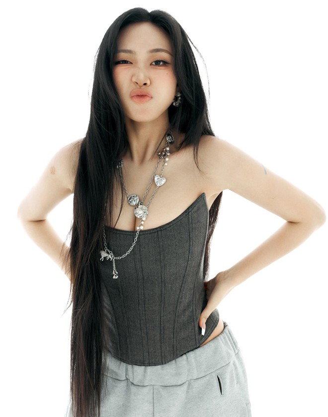 Nữ nghệ sĩ trẻ đổi vận khi giảm 13kg, tung bộ ảnh táo bạo gây sốc- Ảnh 4.