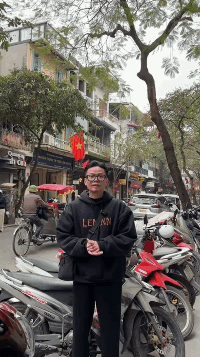 Dã man nhà phố cổ Hà Nội: Lối vào sâu hun hút, tối như hũ nút, rao giá 22 tỷ- Ảnh 1.