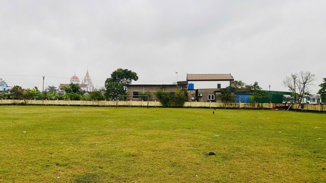 Ấm lòng: Bà con quê Đình Bắc không quay lưng, còn thuê màn LED “khủng” cổ vũ U23 Việt Nam tranh hạng 3 châu Á- Ảnh 3.