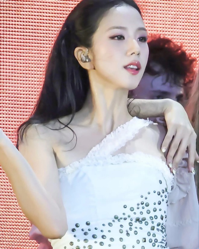 Jisoo muốn thành hot girl Mỹ?- Ảnh 7.