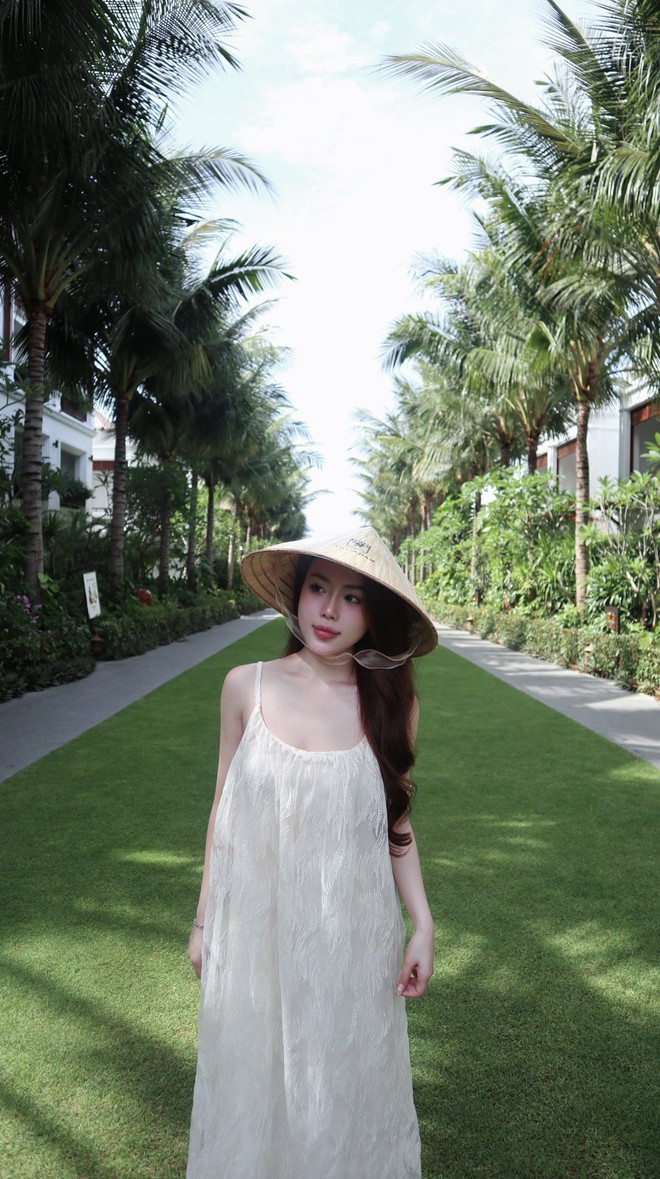 Bạn gái nóng bỏng của Quốc Việt - cầu thủ sút tung lưới Hàn Quốc- Ảnh 5.