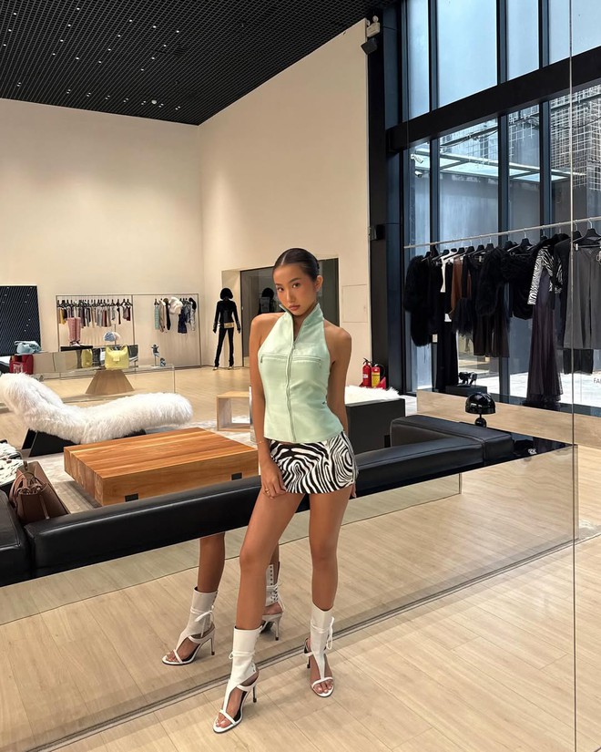 Khánh Huyền 2k4 thay đổi khủng khiếp- Ảnh 17.