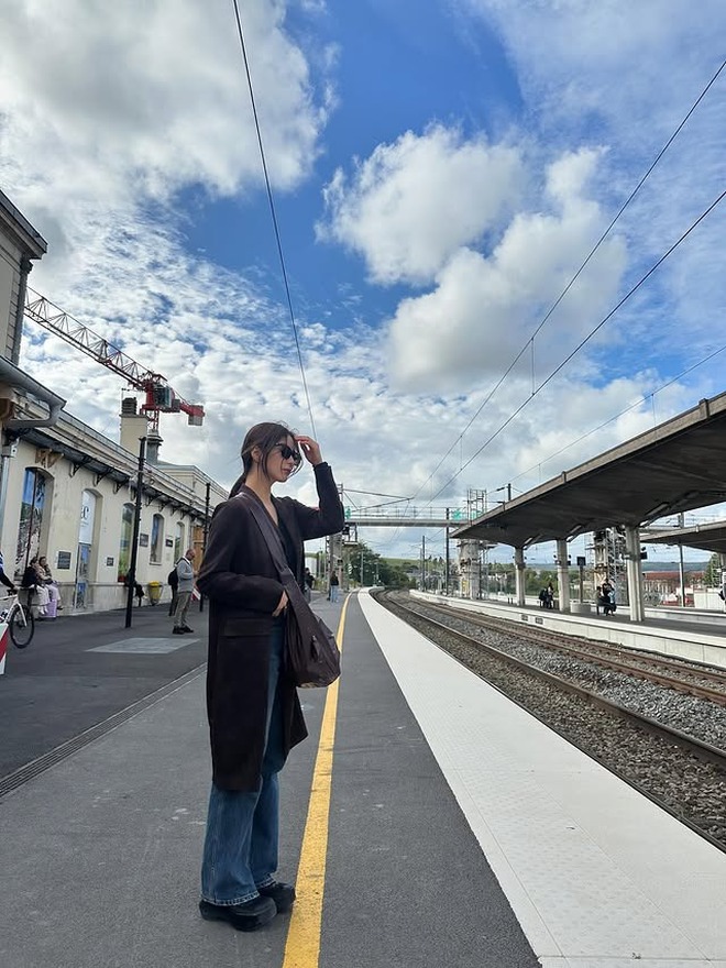 Mỹ nhân hoàn hảo từ mặt mũi đến body, ngay cả style cũng không thể tìm được lời chê: Cả showbiz gọi tên 1 người- Ảnh 10.