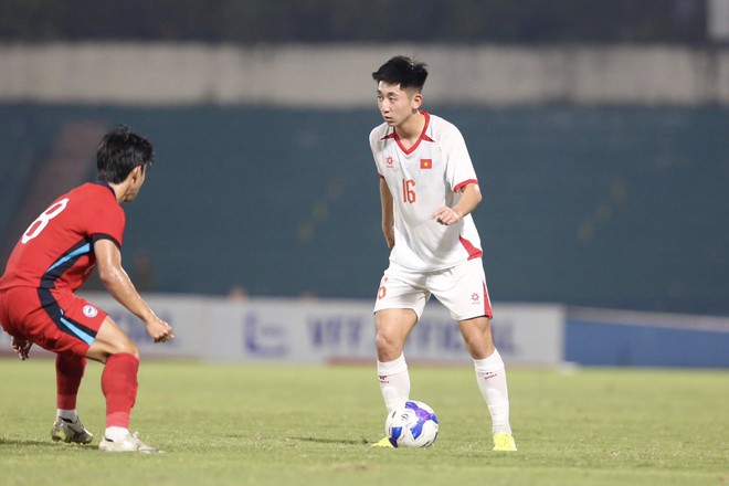 Không phải Đình Bắc, đây là chiến binh bền bỉ nhất U23 Việt Nam, giữa sự cố thẻ đỏ,chấn thương vẫn là "lá chắn thép"- Ảnh 4.