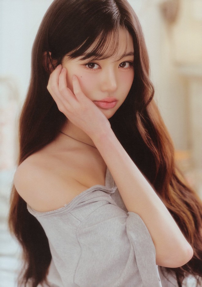 Đôi môi bất thường của Jang Wonyoung - Ảnh 12.