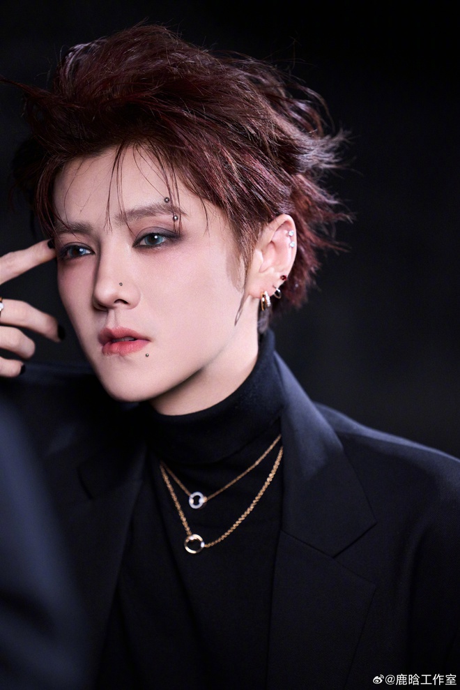 Thê thảm cho "nam thần đắt giá nhất showbiz" bị hot girl chụp ảnh rồi phát tán gây hậu quả khôn lường- Ảnh 3.