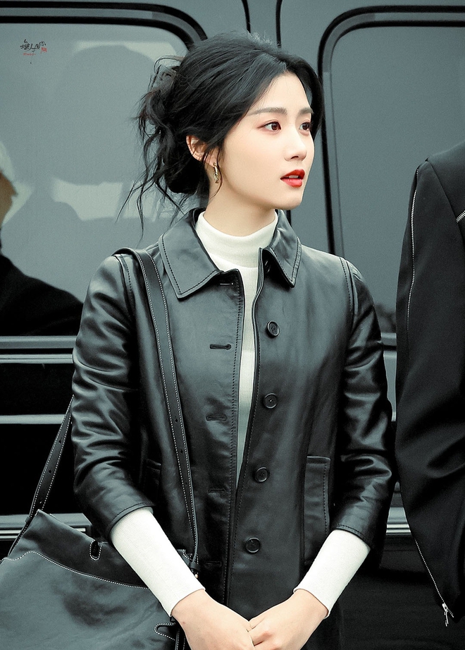 Mỹ nhân lôi thôi nhất showbiz đã thoát kiếp mặc xấu- Ảnh 7.