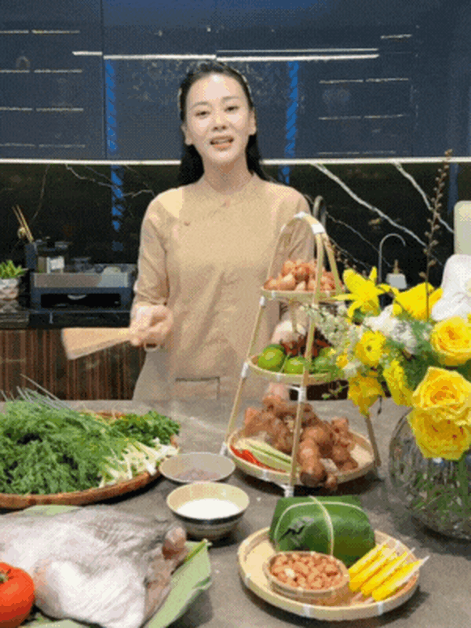 Tình trạng hiện tại trong biệt thự của Phương Oanh- Ảnh 8.