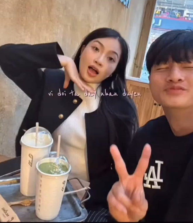 Thủ môn hotboy Cao Văn Bình U23 Việt Nam đã có bạn gái xinh xắn, tình cảm cỡ này, hội fangirl "bít cửa"- Ảnh 6.