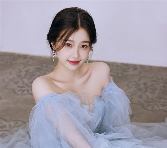 Ngoại lệ showbiz: Mỹ nhân bị chê đủ đường, chỉ riêng style là dân tình khen tới tấp, thậm chí còn copy - Ảnh 4.