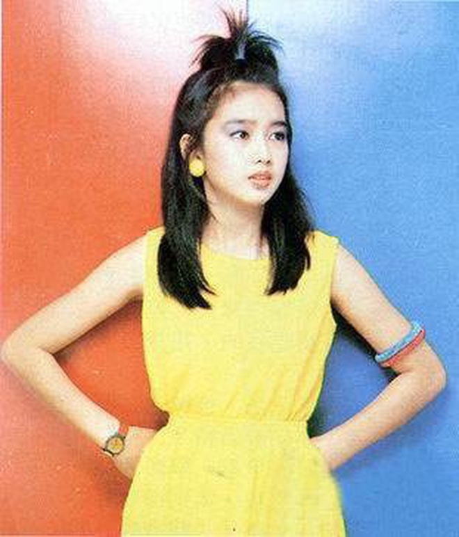 Tiểu thư tập đoàn lớn thứ 5 cả nước cũng có lúc "khốn khổ" thế này: Chui gầm ôtô hẹn hò nam thần showbiz!- Ảnh 4. Tiểu thư tập đoàn lớn thứ 5 cả nước cũng có lúc "khốn khổ" thế này: Chui gầm ôtô hẹn hò nam thần showbiz!- Ảnh 4.