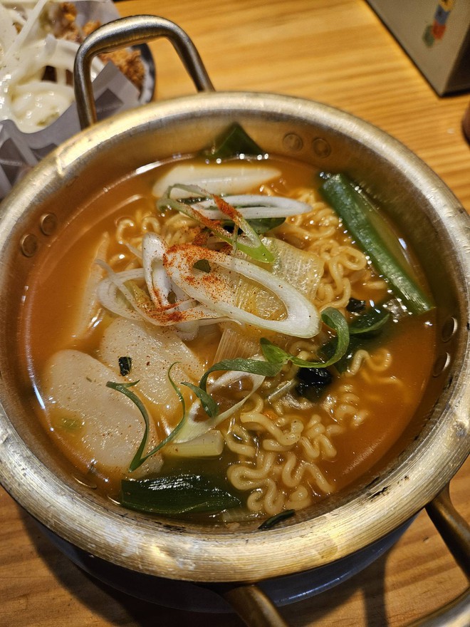 1 thứ khiến dàn Anh Trai Say Hi không thể thay lòng đổi dạ- Ảnh 4. 1 thứ khiến dàn Anh Trai Say Hi không thể thay lòng đổi dạ- Ảnh 4.