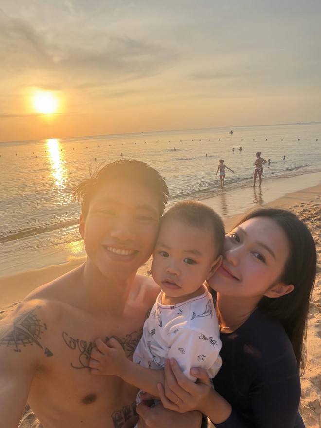 Tiểu thư Doãn Hải My khoe đi học Thạc sĩ Luật, Văn Hậu  nhiệt tình ủng hộ vợ thành "hot mom tri thức"- Ảnh 7.