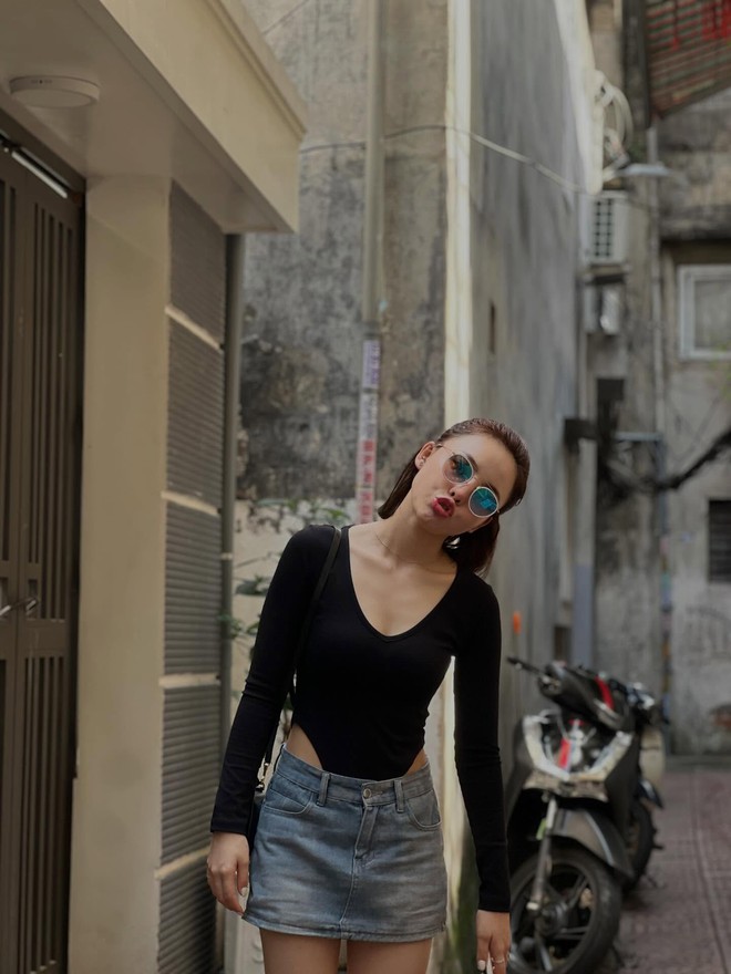 Hotgirl bắn súng Phí Thanh Thảo tung ảnh thơ ấu, "bảo chứng" nhan sắc xinh từ nhỏ, chỉ sửa 1 điểm đủ "nâng tầm visual"- Ảnh 4.