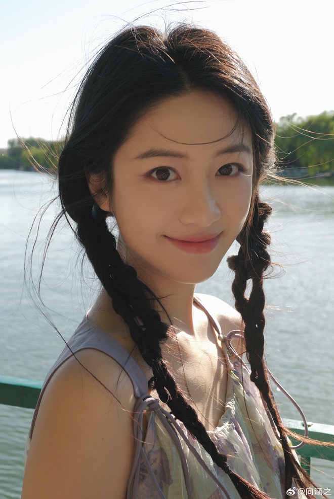 1 cặp sao hôm qua mới lộ clip hẹn hò ở nhà riêng, hôm nay nhà gái đã tuyên bố "đường ai nấy đi"- Ảnh 5.