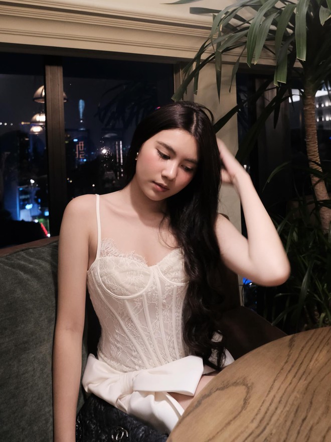 Khen Lọ Lem - Hạt Dẻ xinh đẹp mãi cũng chán rồi, thôi thì xem bức ảnh chân thật này đi- Ảnh 11. Khen Lọ Lem - Hạt Dẻ xinh đẹp mãi cũng chán rồi, thôi thì xem bức ảnh chân thật này đi- Ảnh 11.