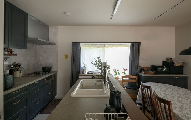 Nữ nghệ sĩ 48 tuổi không chồng con, một mình trong căn hộ 62m2: "Cuộc sống thế này thật tuyệt vời"- Ảnh 8.