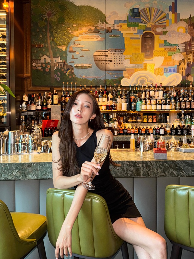 Hot girl đường phố mặc đơn giản vẫn hút hơn 16 triệu người xem là ai?- Ảnh 16.