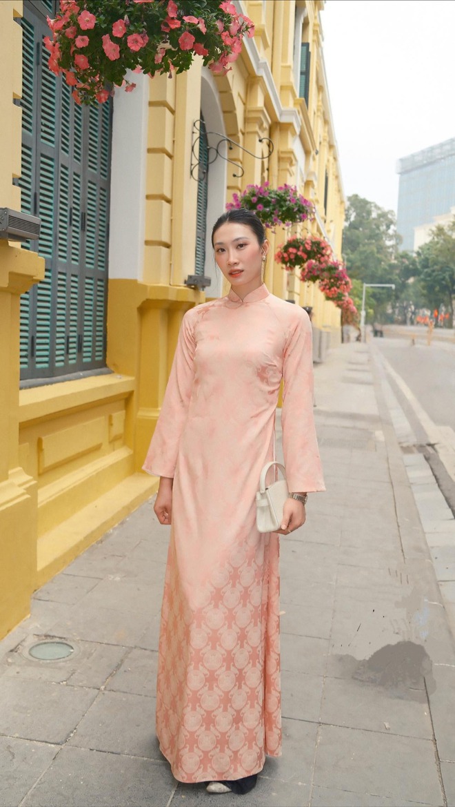 “Đóa hồng” làng bóng chuyền chuẩn bị lên xe hoa cùng ngôi sao điền kinh Quách Công Lịch là ai?- Ảnh 6.