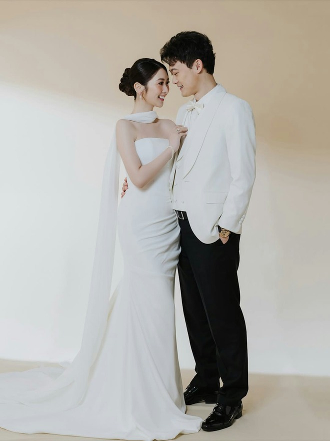 Mỹ nhân khiến tình cũ cạo đầu đi tu đã sinh con gái đầu lòng, làm đám cưới với CEO 3 tập đoàn tối qua- Ảnh 9. Mỹ nhân khiến tình cũ cạo đầu đi tu đã sinh con gái đầu lòng, làm đám cưới với CEO 3 tập đoàn tối qua- Ảnh 9.