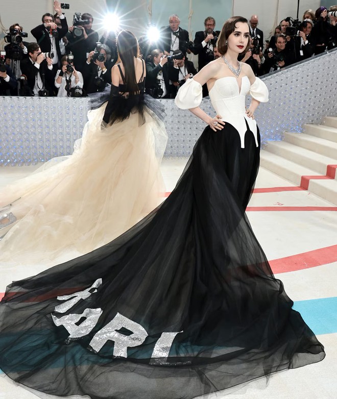 "Bạch Tuyết sống" của Hollywood tới tuổi 36 gầy trơ xương, nếp nhăn chồng chất vì lão hóa- Ảnh 6.