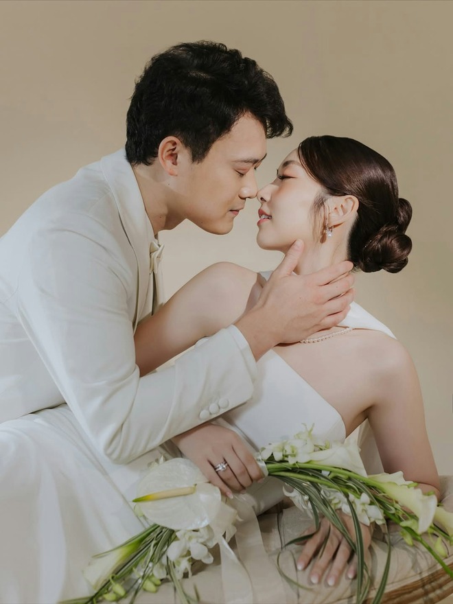 Mỹ nhân khiến tình cũ cạo đầu đi tu đã sinh con gái đầu lòng, làm đám cưới với CEO 3 tập đoàn tối qua- Ảnh 7. Mỹ nhân khiến tình cũ cạo đầu đi tu đã sinh con gái đầu lòng, làm đám cưới với CEO 3 tập đoàn tối qua- Ảnh 7.