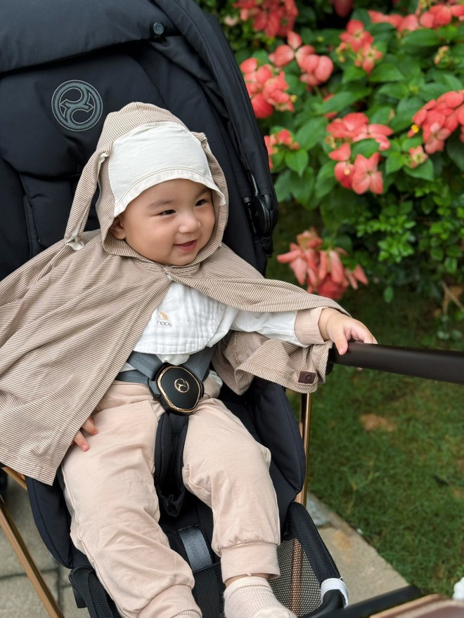 Bé Panda - quý tử nhà MC Mai Ngọc: Chú bé siêu trộm vía, cứng cáp và bụ bẫm với đôi mắt biết cười- Ảnh 11.