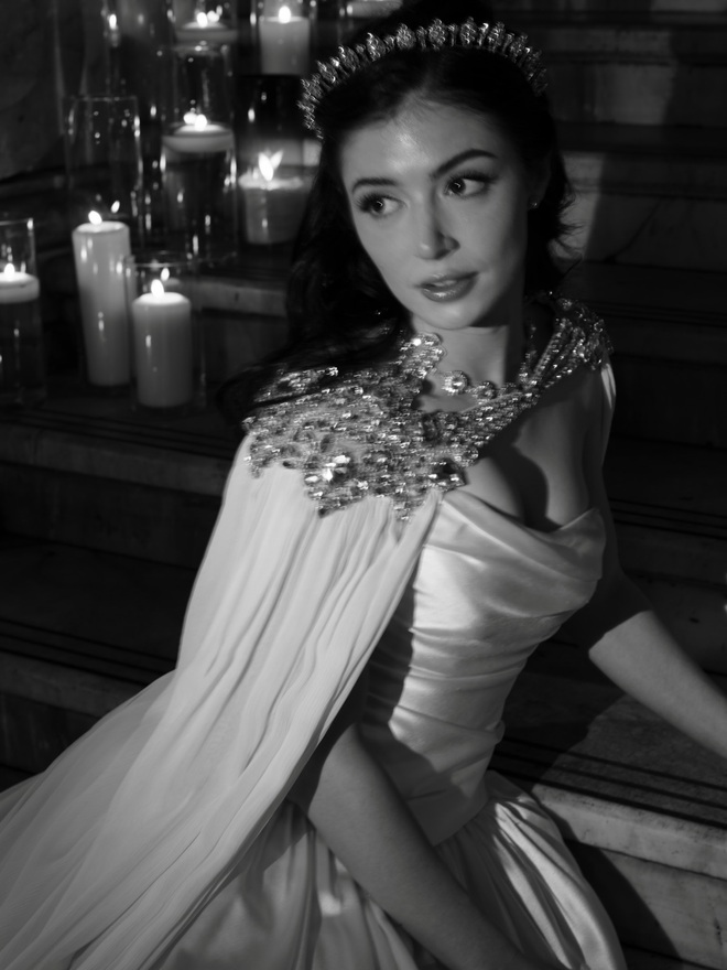 Nữ thần âm nhạc LMHT Worlds lên xe hoa cùng sếp lớn T1, ảnh cưới gây bão MXH vì visual đẹp xuất sắc!- Ảnh 15. Nữ thần âm nhạc LMHT Worlds lên xe hoa cùng sếp lớn T1, ảnh cưới gây bão MXH vì visual đẹp xuất sắc!- Ảnh 15.