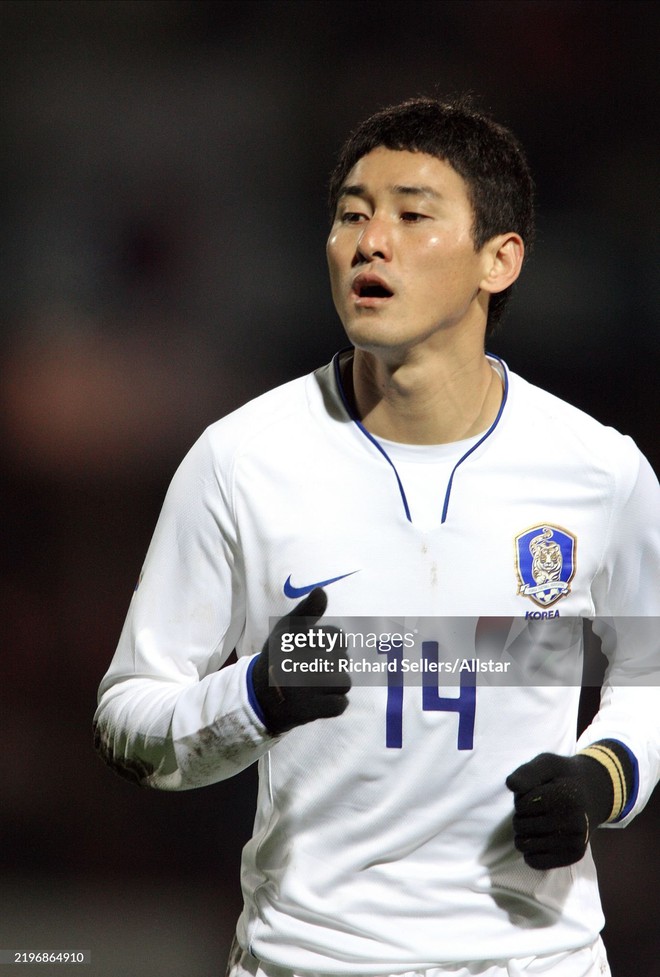 Chân dung "phù thuỷ" giúp U23 Việt Nam "đáng gờm" ở U23 châu Á: Profile xịn xò, từng là mỹ nam sân cỏ World Cup- Ảnh 5.