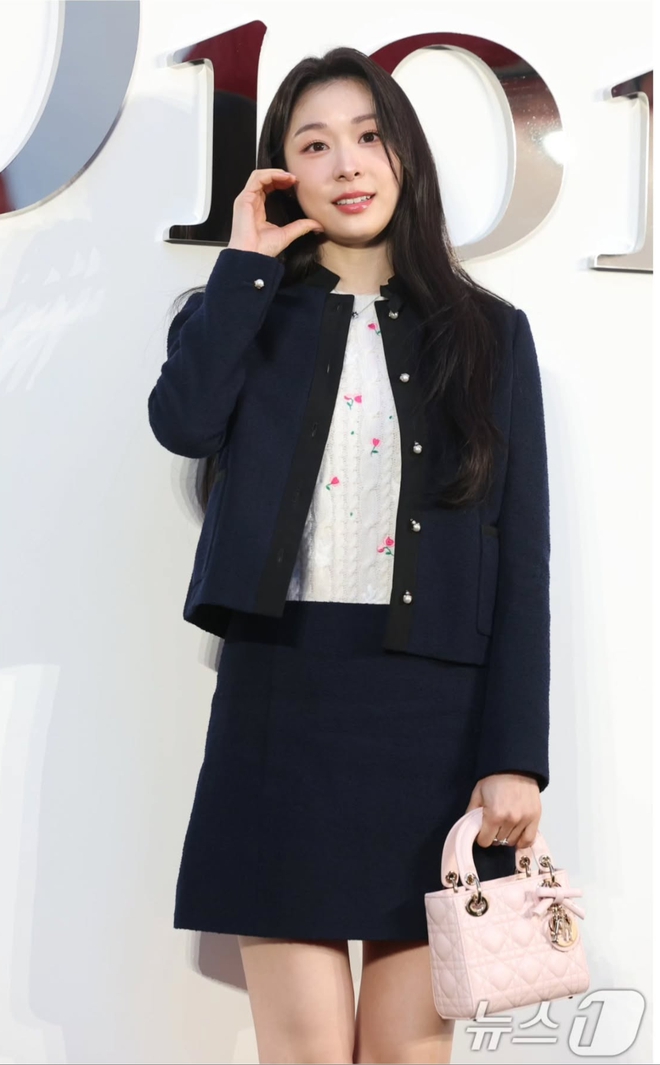 Han So Hee, Mingyu lép vế hoàn toàn trước đàn em CORTIS tại event mới nhất của Dior- Ảnh 18. Han So Hee, Mingyu lép vế hoàn toàn trước đàn em CORTIS tại event mới nhất của Dior- Ảnh 18.