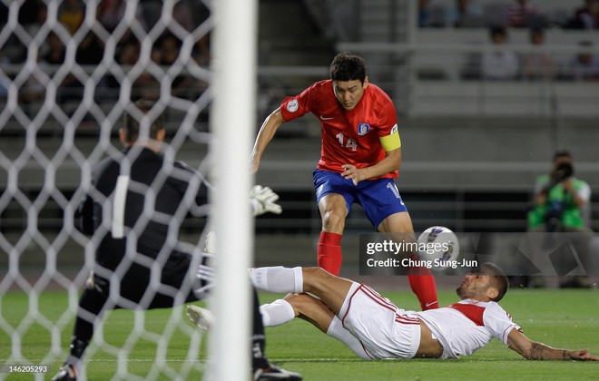 Chân dung "phù thuỷ" giúp U23 Việt Nam "đáng gờm" ở U23 châu Á: Profile xịn xò, từng là mỹ nam sân cỏ World Cup- Ảnh 11.