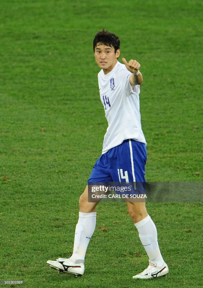 Chân dung "phù thuỷ" giúp U23 Việt Nam "đáng gờm" ở U23 châu Á: Profile xịn xò, từng là mỹ nam sân cỏ World Cup- Ảnh 3.