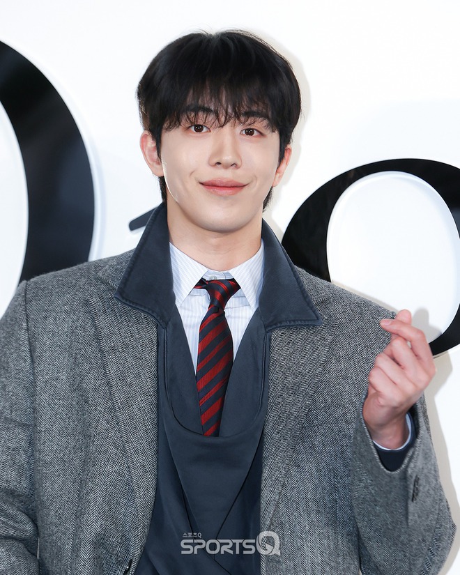 Han So Hee, Mingyu lép vế hoàn toàn trước đàn em CORTIS tại event mới nhất của Dior- Ảnh 17. Han So Hee, Mingyu lép vế hoàn toàn trước đàn em CORTIS tại event mới nhất của Dior- Ảnh 17.