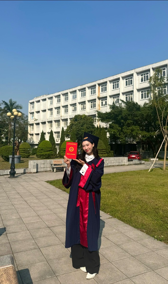 Đẳng cấp hotgirl bóng chuyền Việt Nam, có huy chương quốc tế, có cả bằng cử nhân!- Ảnh 3.