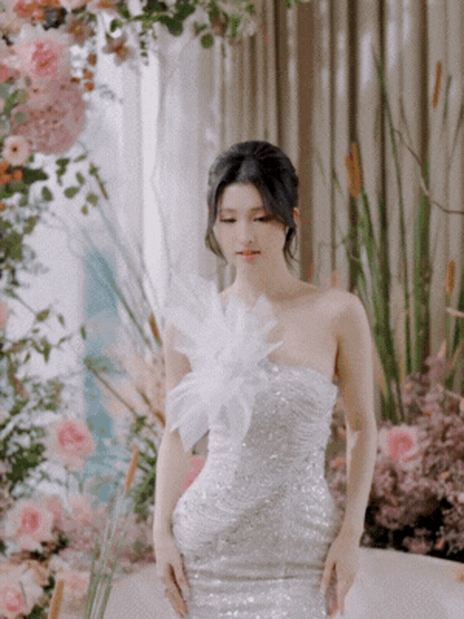 Ảnh cưới của Á hậu Phương Nhi: Visual và thần thái 100 điểm!- Ảnh 2.