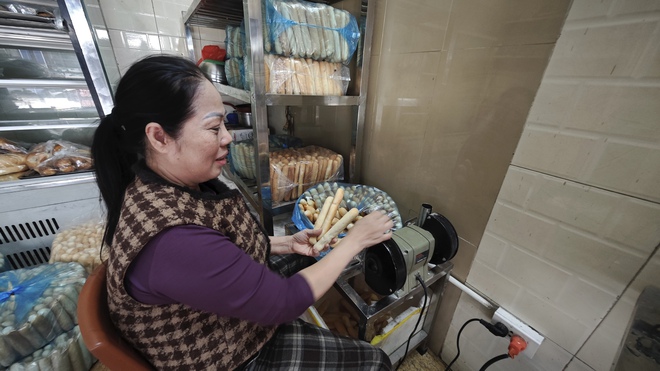 Về Hải Phòng gặp người bán pate truyền thống, lượng khách giảm 60%: “Chúng tôi không có quan hệ gì với pate Cột Đèn kia”- Ảnh 12.