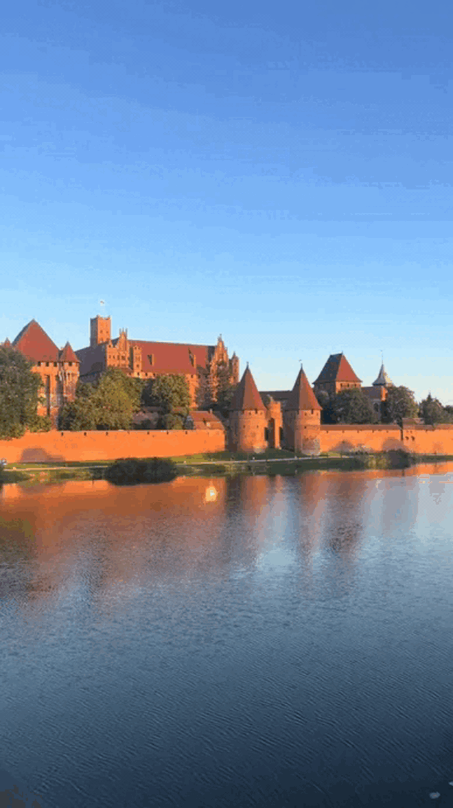 Cả thế giới đứng hình trước cảnh tượng vô thực này- Ảnh 1.