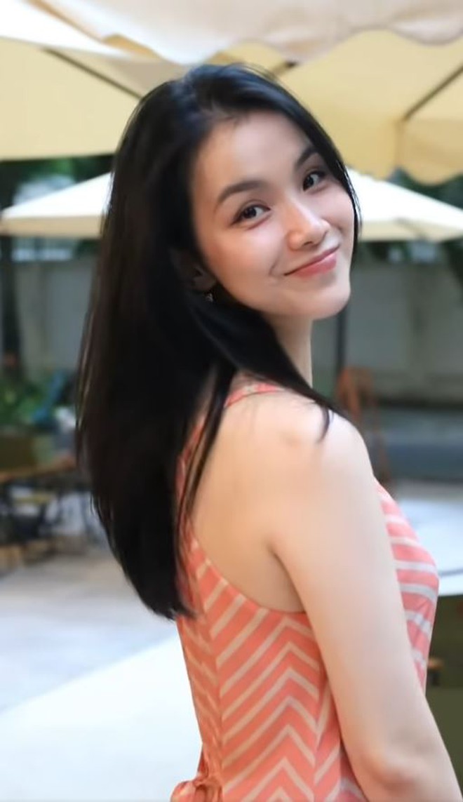 Netizen khen nức nở 1 Hoa hậu Hoàn vũ 18 năm không già, mặc áo dài trông như gái đôi mươi- Ảnh 6.