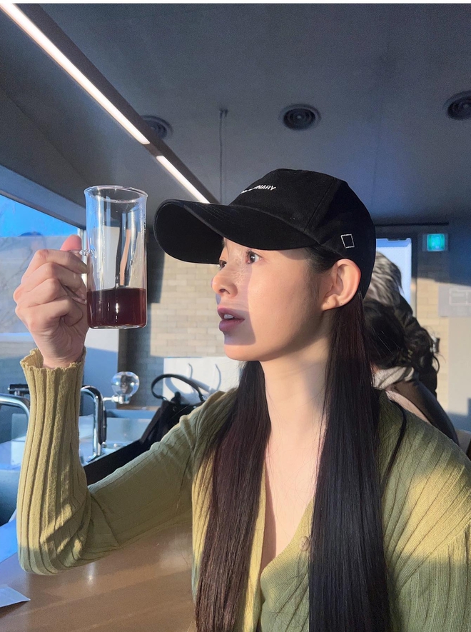 "Nữ hoàng hình thể" đang gây bão mạng vì lột xác xong xinh như Suzy là ai?- Ảnh 13.