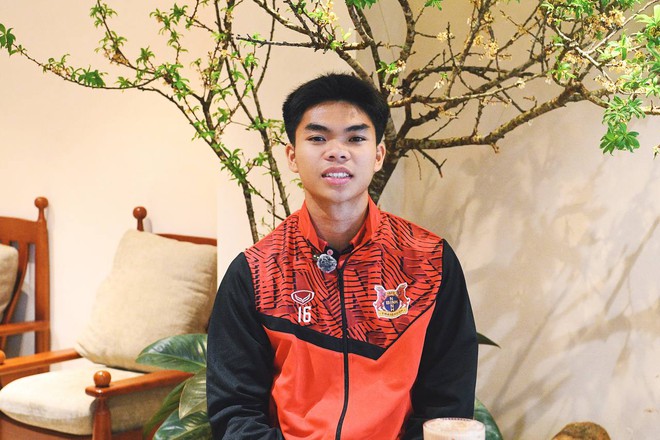 Phỏng vấn Lê Phát U23 Việt Nam: "Em đang sống trong ước mơ của mình, không được phép thoả mãn sau U23 châu Á"- Ảnh 12.