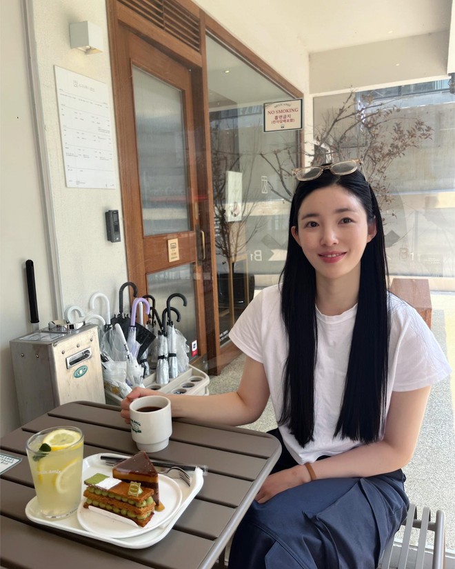 "Nữ ho&agrave;ng h&igrave;nh thể" đang g&acirc;y b&atilde;o mạng v&igrave; lột x&aacute;c xong xinh như Suzy l&agrave; ai?- Ảnh 18.