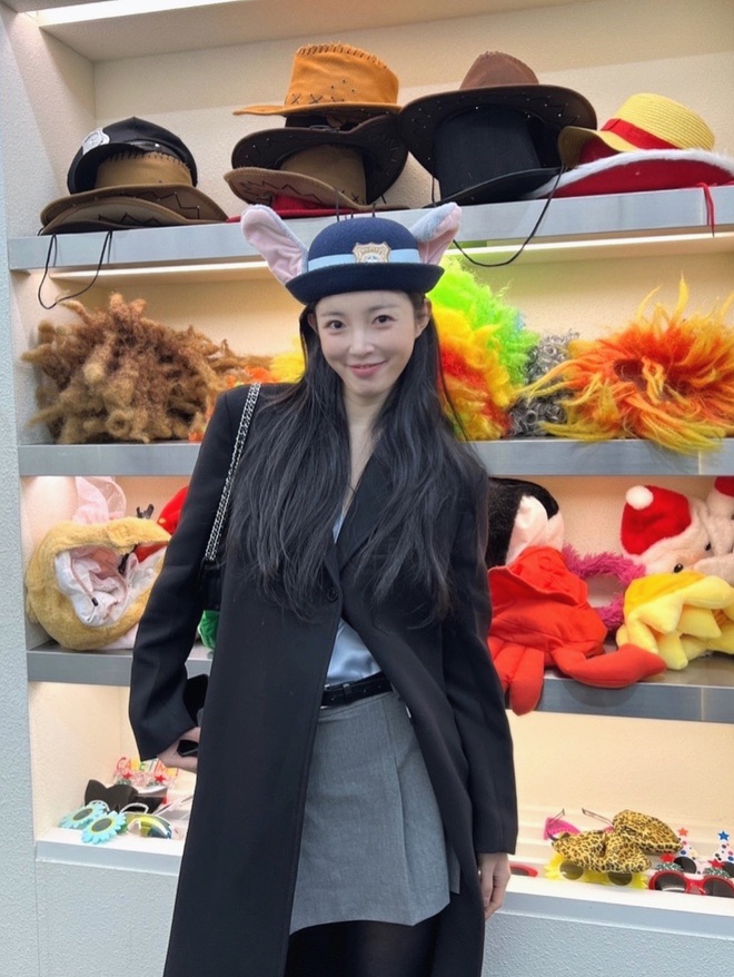 "Nữ ho&agrave;ng h&igrave;nh thể" đang g&acirc;y b&atilde;o mạng v&igrave; lột x&aacute;c xong xinh như Suzy l&agrave; ai?- Ảnh 20.