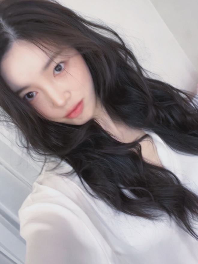 "Nữ hoàng hình thể" đang gây bão mạng vì lột xác xong xinh như Suzy là ai?- Ảnh 12.