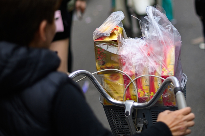 26 Tết rồi, ra mà xem Hà Nội đã đổi khác cỡ này! - Ảnh 8.