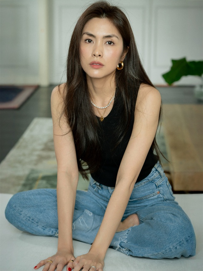 "Check-in" penthouse, biệt thự hội nhà giàu 27 Tết: Đường đua trang trí Tết chính thức tăng tốc! - Ảnh 1.