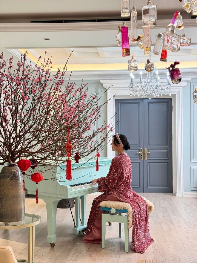 "Check-in" penthouse, biệt thự hội nhà giàu 27 Tết: Đường đua trang trí Tết chính thức tăng tốc! - Ảnh 8.